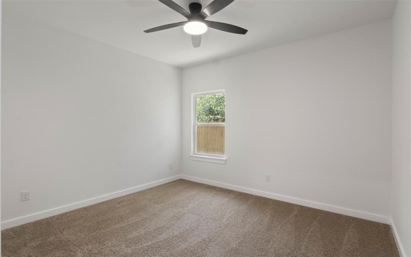 2825 Namur Street, Dallas, TX 75227, 4 Habitaciones Habitaciones , ,2 BañosBaños,Residential,En Venta,2825 Namur Street,21020718