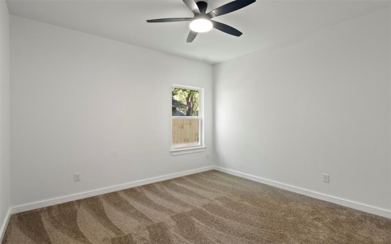 2825 Namur Street, Dallas, TX 75227, 4 Habitaciones Habitaciones , ,2 BañosBaños,Residential,En Venta,2825 Namur Street,21020718