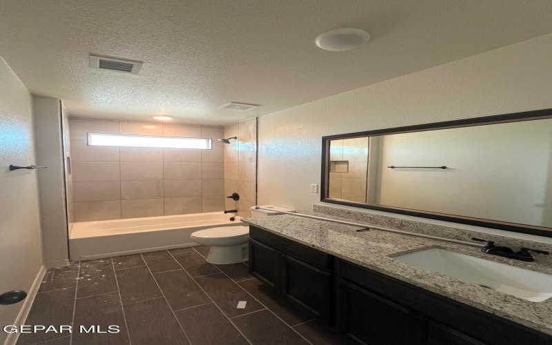 200 Hidden Gem Street, El Paso, TX 79928, 4 Habitaciones Habitaciones , ,2 BañosBaños,Residential,En Venta,200 Hidden Gem Street,0,927615