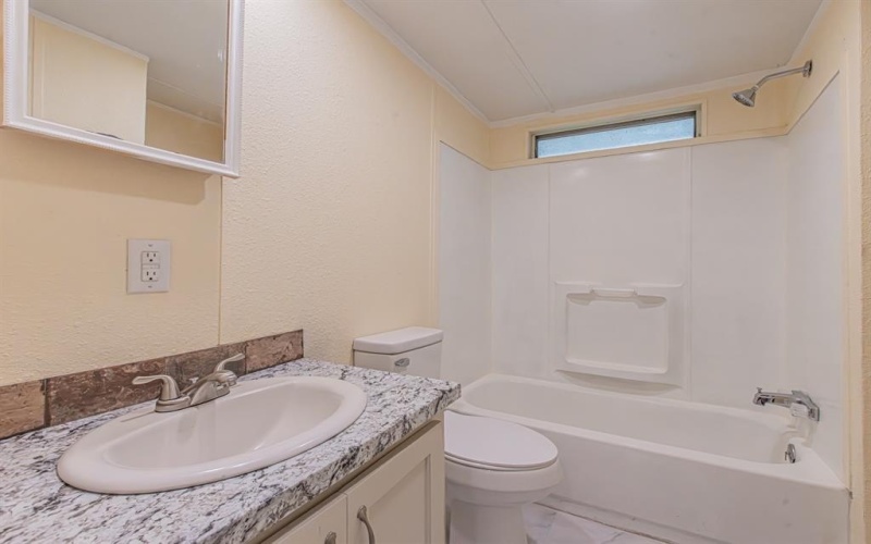1708 Billie Drive, Weatherford, TX 76085, 3 Bedrooms Bedrooms, ,2 BathroomsBathrooms,Residential,For Sale,1708 Billie Drive,0,21001631