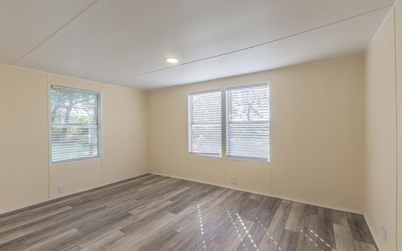 1708 Billie Drive, Weatherford, TX 76085, 3 Bedrooms Bedrooms, ,2 BathroomsBathrooms,Residential,For Sale,1708 Billie Drive,0,21001631
