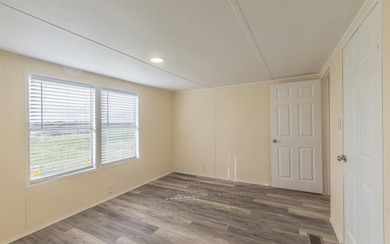 1708 Billie Drive, Weatherford, TX 76085, 3 Bedrooms Bedrooms, ,2 BathroomsBathrooms,Residential,For Sale,1708 Billie Drive,0,21001631
