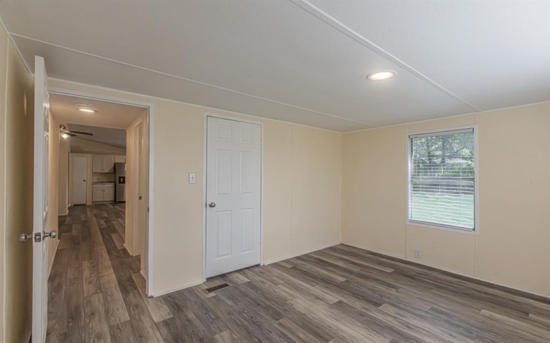 1708 Billie Drive, Weatherford, TX 76085, 3 Bedrooms Bedrooms, ,2 BathroomsBathrooms,Residential,For Sale,1708 Billie Drive,0,21001631