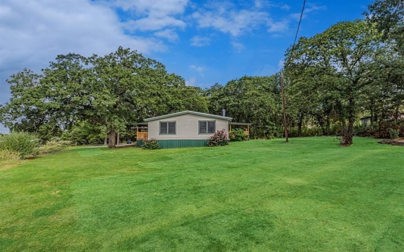 1708 Billie Drive, Weatherford, TX 76085, 3 Bedrooms Bedrooms, ,2 BathroomsBathrooms,Residential,For Sale,1708 Billie Drive,0,21001631