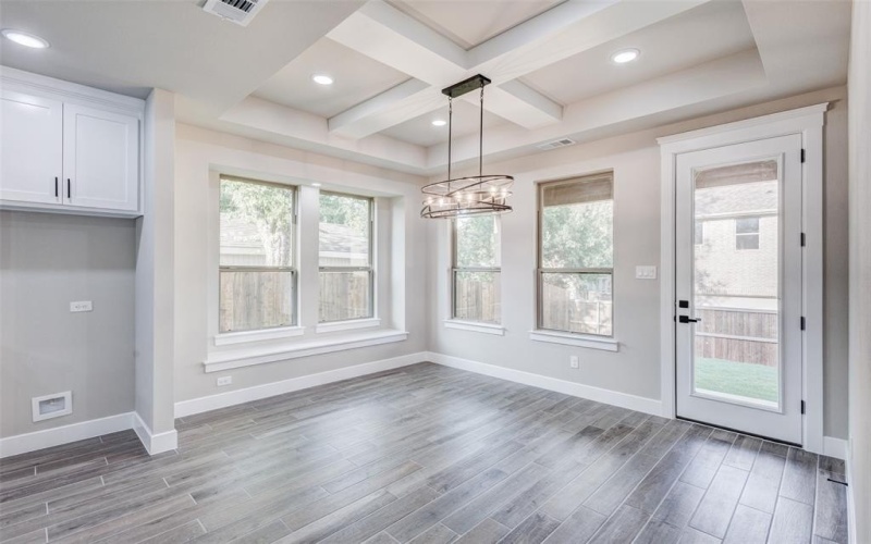 408 Larry Drive, Irving, TX 75060, 5 Bedrooms Bedrooms, ,3 BathroomsBathrooms,Residential,For Sale,408 Larry Drive,21020894