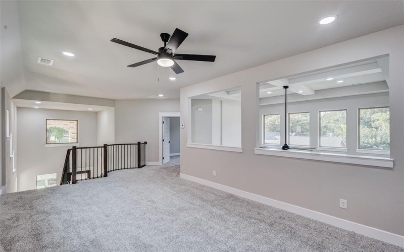 408 Larry Drive, Irving, TX 75060, 5 Bedrooms Bedrooms, ,3 BathroomsBathrooms,Residential,For Sale,408 Larry Drive,21020894