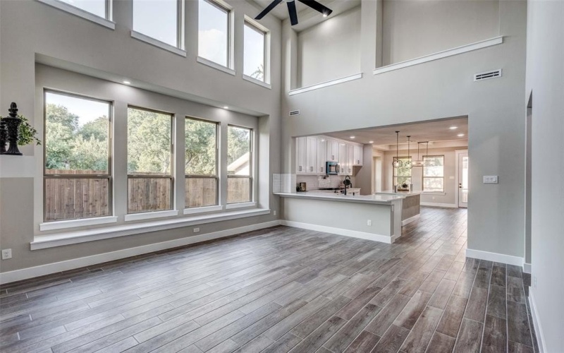 408 Larry Drive, Irving, TX 75060, 5 Bedrooms Bedrooms, ,3 BathroomsBathrooms,Residential,For Sale,408 Larry Drive,21020894