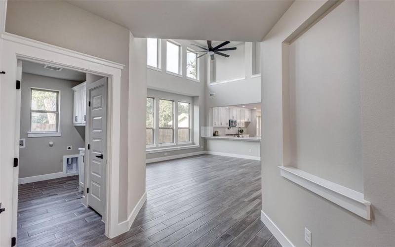 408 Larry Drive, Irving, TX 75060, 5 Bedrooms Bedrooms, ,3 BathroomsBathrooms,Residential,For Sale,408 Larry Drive,21020894
