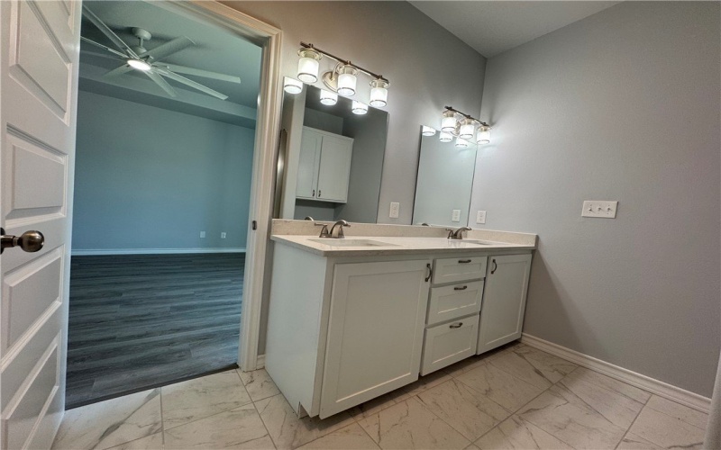 126 Laguna Village Drive, Corpus Christi, TX 78418, 3 Bedrooms Bedrooms, ,2 BathroomsBathrooms,Residential,For Sale,126 Laguna Village Drive,461873