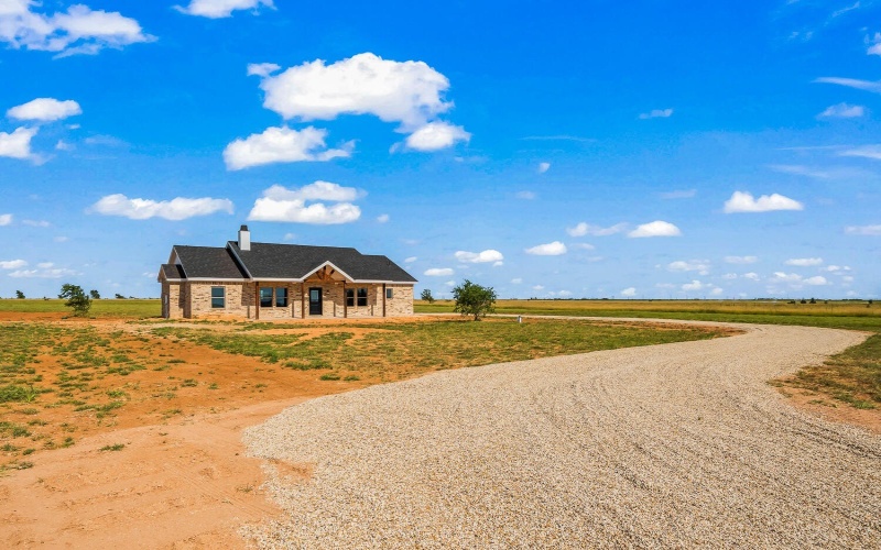 14626 N County Road 1200, Shallowater, TX 79363, 3 Bedrooms Bedrooms, ,2 BathroomsBathrooms,Residential,For Sale,14626 N County Road 1200,202558654