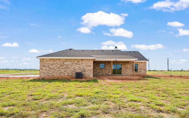 14626 N County Road 1200, Shallowater, TX 79363, 3 Bedrooms Bedrooms, ,2 BathroomsBathrooms,Residential,For Sale,14626 N County Road 1200,202558654