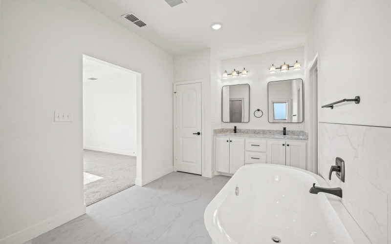 14708 N County Road 1200, Shallowater, TX 79363, 3 Bedrooms Bedrooms, ,2 BathroomsBathrooms,Residential,For Sale,14708 N County Road 1200,202558655