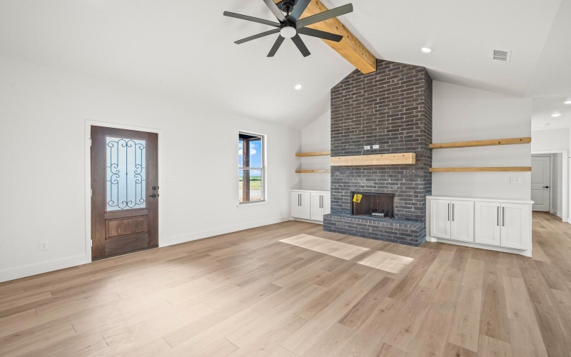 14708 N County Road 1200, Shallowater, TX 79363, 3 Bedrooms Bedrooms, ,2 BathroomsBathrooms,Residential,For Sale,14708 N County Road 1200,202558655