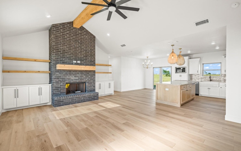 14708 N County Road 1200, Shallowater, TX 79363, 3 Bedrooms Bedrooms, ,2 BathroomsBathrooms,Residential,For Sale,14708 N County Road 1200,202558655