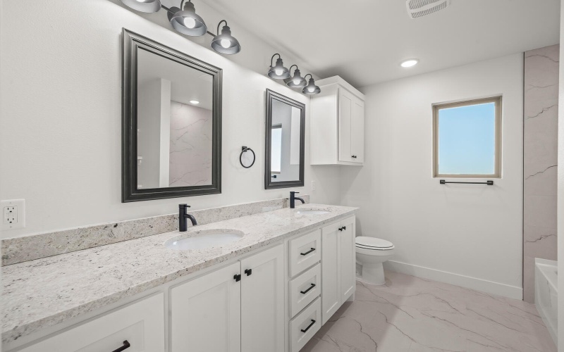 14722 N County Road 1200, Shallowater, TX 79363, 4 Habitaciones Habitaciones , ,2 BañosBaños,Residential,En Venta,14722 N County Road 1200,202558656