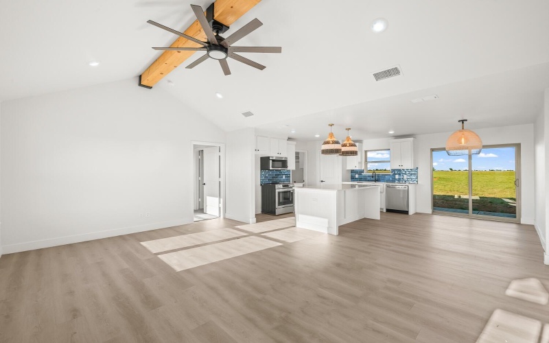 14722 N County Road 1200, Shallowater, TX 79363, 4 Habitaciones Habitaciones , ,2 BañosBaños,Residential,En Venta,14722 N County Road 1200,202558656