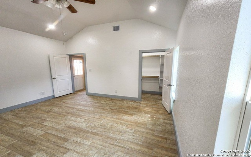715 Ripford, San Antonio, TX 78227, 3 Bedrooms Bedrooms, ,2 BathroomsBathrooms,Residential,For Sale,715 Ripford,1864729