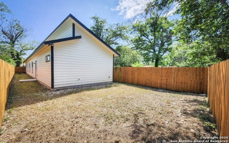 715 Ripford, San Antonio, TX 78227, 3 Bedrooms Bedrooms, ,2 BathroomsBathrooms,Residential,For Sale,715 Ripford,1864729