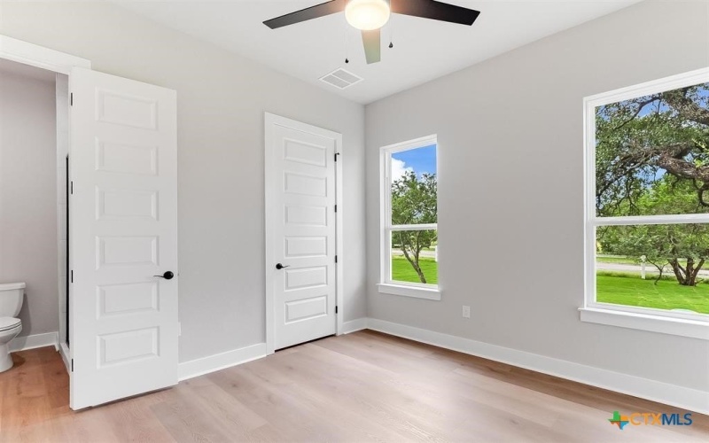101 Hardie Drive, Marble Falls, TX 78654, 4 Bedrooms Bedrooms, ,2 BathroomsBathrooms,Residential,For Sale,101 Hardie Drive,587227