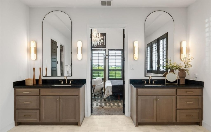 8724 Edgewater Drive, The Colony, TX 75056, 4 Bedrooms Bedrooms, ,3 BathroomsBathrooms,Residential,For Sale,8724 Edgewater Drive,0,21005417