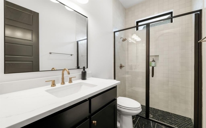 8724 Edgewater Drive, The Colony, TX 75056, 4 Bedrooms Bedrooms, ,3 BathroomsBathrooms,Residential,For Sale,8724 Edgewater Drive,0,21005417
