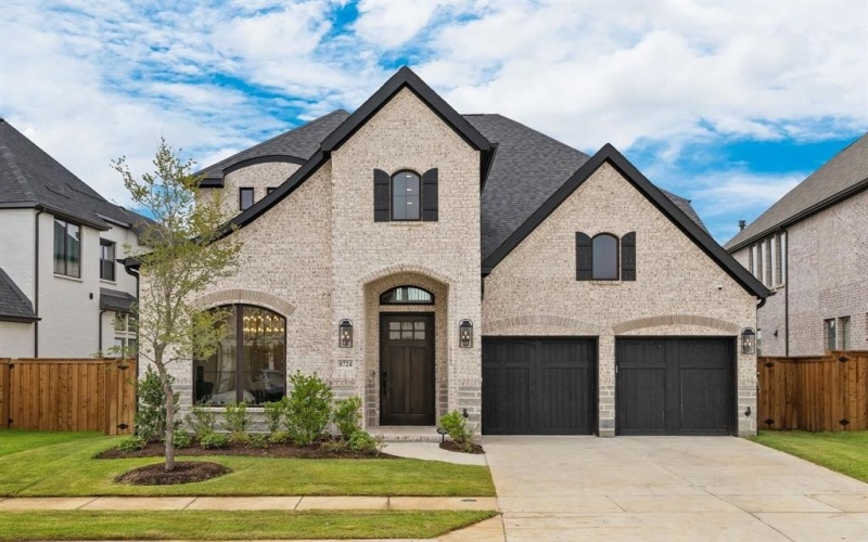 8724 Edgewater Drive, The Colony, TX 75056, 4 Bedrooms Bedrooms, ,3 BathroomsBathrooms,Residential,For Sale,8724 Edgewater Drive,0,21005417