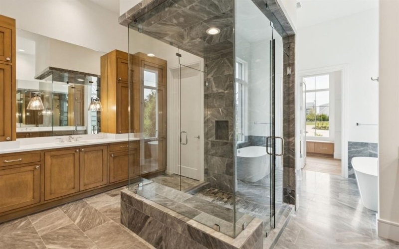12115 Lighthouse Lane West, Malakoff, TX 75148, 9 Bedrooms Bedrooms, ,9 BathroomsBathrooms,Residential,For Sale,12115 Lighthouse Lane West,0,21020476