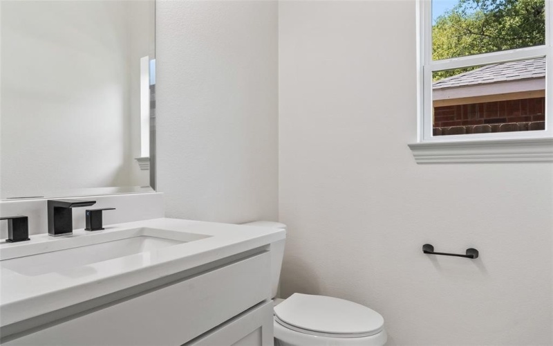 3708 Mcbroom Street, Dallas, TX 75212, 4 Bedrooms Bedrooms, ,2 BathroomsBathrooms,Residential,For Sale,3708 Mcbroom Street,21020610