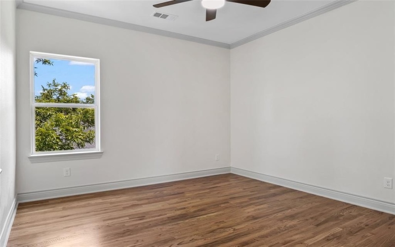 3708 Mcbroom Street, Dallas, TX 75212, 4 Bedrooms Bedrooms, ,2 BathroomsBathrooms,Residential,For Sale,3708 Mcbroom Street,21020610