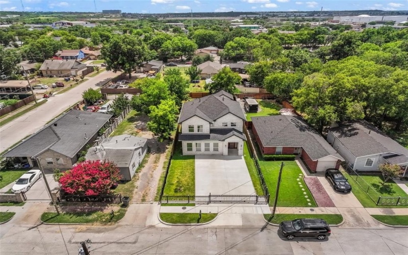 3708 Mcbroom Street, Dallas, TX 75212, 4 Bedrooms Bedrooms, ,2 BathroomsBathrooms,Residential,For Sale,3708 Mcbroom Street,21020610