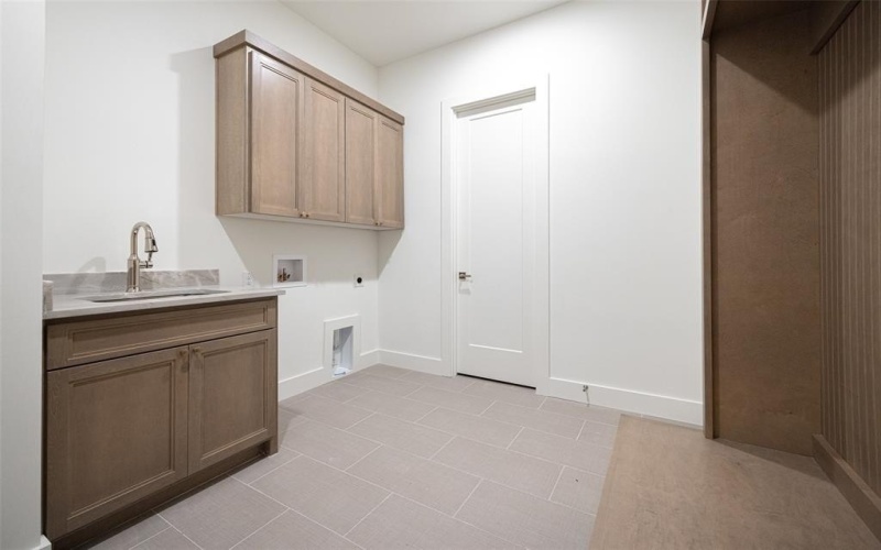 3753 Valley Ridge Road, Dallas, TX 75220, 4 Bedrooms Bedrooms, ,5 BathroomsBathrooms,Residential,For Sale,3753 Valley Ridge Road,21020952