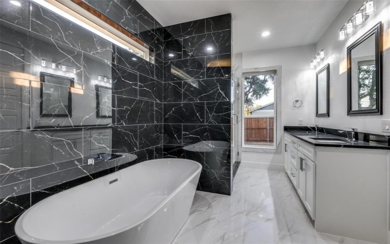 1963 Dennison Street, Dallas, TX 75212, 4 Bedrooms Bedrooms, ,3 BathroomsBathrooms,Residential,For Sale,1963 Dennison Street,21020962