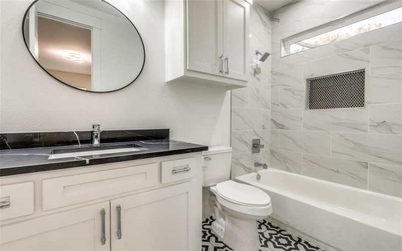 1963 Dennison Street, Dallas, TX 75212, 4 Bedrooms Bedrooms, ,3 BathroomsBathrooms,Residential,For Sale,1963 Dennison Street,21020962