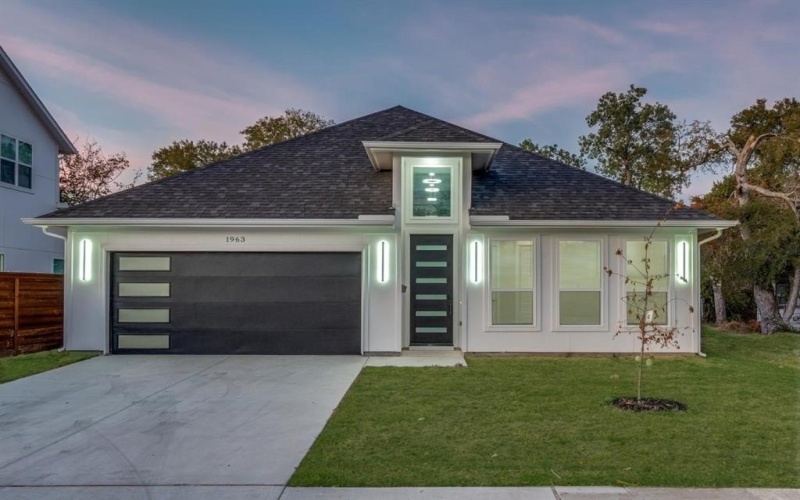 1963 Dennison Street, Dallas, TX 75212, 4 Bedrooms Bedrooms, ,3 BathroomsBathrooms,Residential,For Sale,1963 Dennison Street,21020962