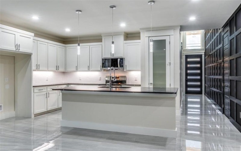 1963 Dennison Street, Dallas, TX 75212, 4 Bedrooms Bedrooms, ,3 BathroomsBathrooms,Residential,For Sale,1963 Dennison Street,21020962