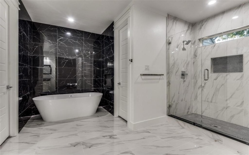 3105 Crossman Avenue, Dallas, TX 75212, 5 Bedrooms Bedrooms, ,3 BathroomsBathrooms,Residential,For Sale,3105 Crossman Avenue,21020970