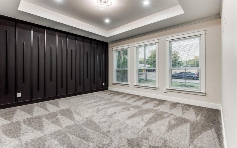 3105 Crossman Avenue, Dallas, TX 75212, 5 Bedrooms Bedrooms, ,3 BathroomsBathrooms,Residential,For Sale,3105 Crossman Avenue,21020970