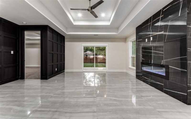 3105 Crossman Avenue, Dallas, TX 75212, 5 Bedrooms Bedrooms, ,3 BathroomsBathrooms,Residential,For Sale,3105 Crossman Avenue,21020970