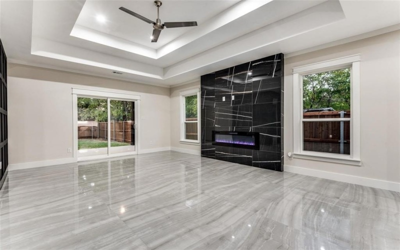 3105 Crossman Avenue, Dallas, TX 75212, 5 Bedrooms Bedrooms, ,3 BathroomsBathrooms,Residential,For Sale,3105 Crossman Avenue,21020970