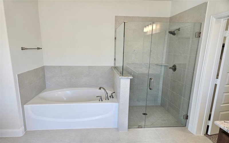 1529 Enloe Road, Howe, TX 75459, 5 Bedrooms Bedrooms, ,5 BathroomsBathrooms,Residential,For Sale,1529 Enloe Road,21021111