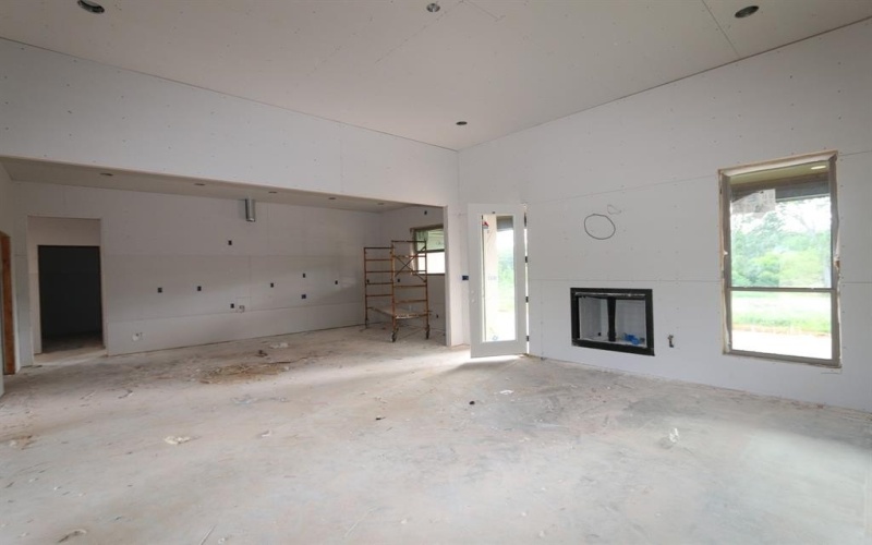 16503 Cooper Way, Tyler, TX 75703, 4 Bedrooms Bedrooms, ,3 BathroomsBathrooms,Residential,For Sale,16503 Cooper Way,21021130