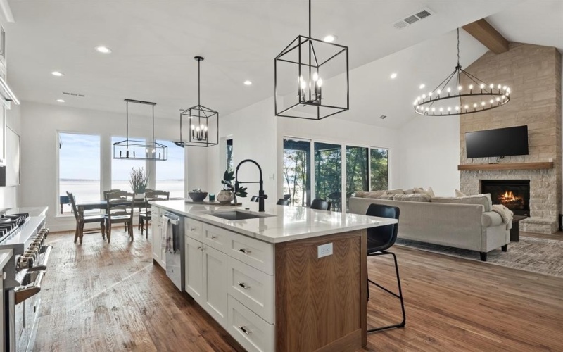 644 N Private Road 52416, Leesburg, TX 75451, 4 Bedrooms Bedrooms, ,3 BathroomsBathrooms,Residential,For Sale,644 N Private Road 52416,21021157