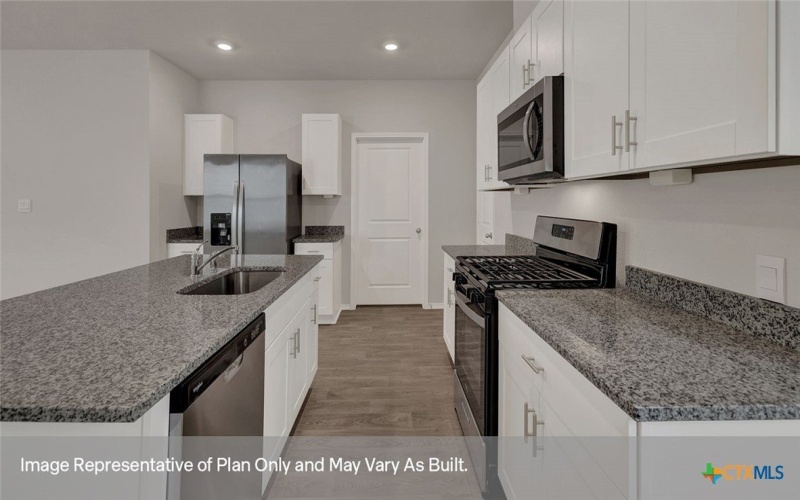 215 LANGSTON Drive, Maxwell, TX 78656, 3 Habitaciones Habitaciones , ,2 BañosBaños,Residential,En Venta,215 LANGSTON Drive,588604