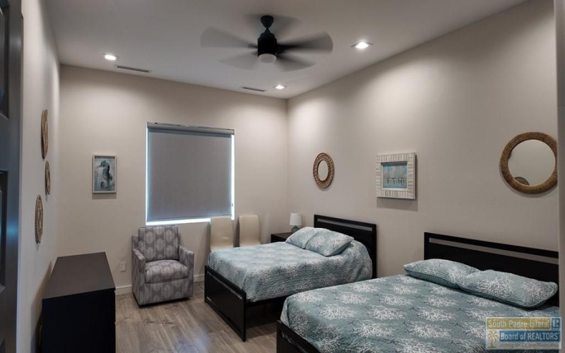 233 Anne Bonny, Port Isabel, TX 78578, 5 Habitaciones Habitaciones , ,6 BañosBaños,Residential,En Venta,233 Anne Bonny,104130