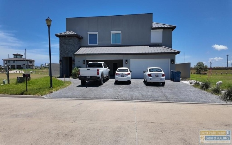 233 Anne Bonny, Port Isabel, TX 78578, 5 Habitaciones Habitaciones , ,6 BañosBaños,Residential,En Venta,233 Anne Bonny,104130
