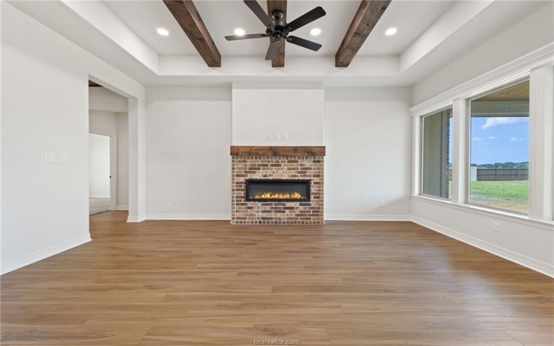 101 Court Side Drive, Snook, TX 77879, 4 Bedrooms Bedrooms, ,2 BathroomsBathrooms,Residential,For Sale,101 Court Side Drive,0,25008486