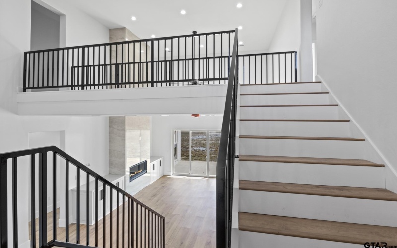 126 Private Road 2712, Mount Pleasant, TX 75455, 5 Bedrooms Bedrooms, ,3 BathroomsBathrooms,Residential,For Sale,126 Private Road 2712,25011760