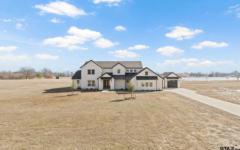 126 Private Road 2712, Mount Pleasant, TX 75455, 5 Bedrooms Bedrooms, ,3 BathroomsBathrooms,Residential,For Sale,126 Private Road 2712,25011760