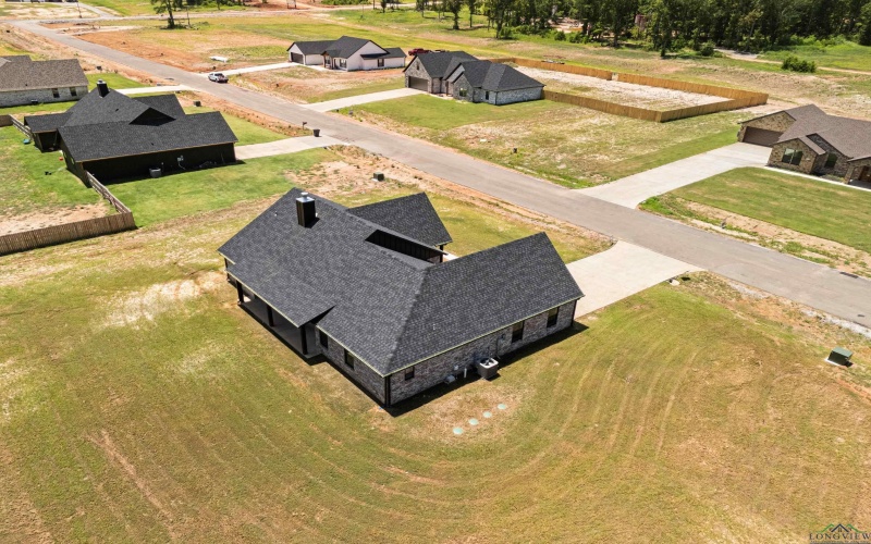 127 Big Oakes Rd, Kilgore, TX 75662, 3 Bedrooms Bedrooms, ,2 BathroomsBathrooms,Residential,For Sale,127 Big Oakes Rd,20255356