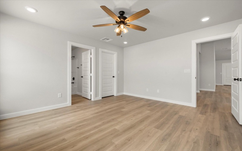 2220 133rd Street, Lubbock, TX 79423, 3 Habitaciones Habitaciones , ,2 BañosBaños,Residential,En Venta,2220 133rd Street,202558663